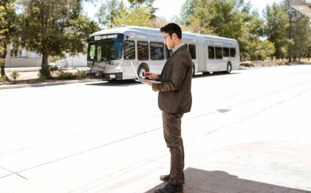 Anti Ribet! Ini Tips Ampuh Atasi Kendala Bayar Transportasi Publik Digital