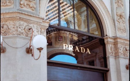 Prada di Bursa Milan Panduan Listing Saham untuk Pemula