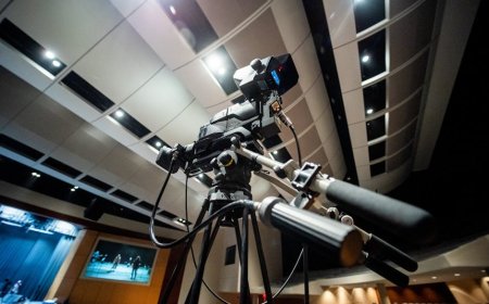 Intip Proses Teater Populer Jadi Serial Streaming Hits, Ada Tipsnya!