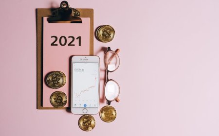 Solana Dekati $140! Pasar Kripto Kembali Berisiko, Dogecoin Siap Meroket?