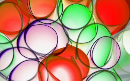 Siap-Siap! Hyperpop Guncang Dunia Musik, Bentuk Estetika Baru Gen Z