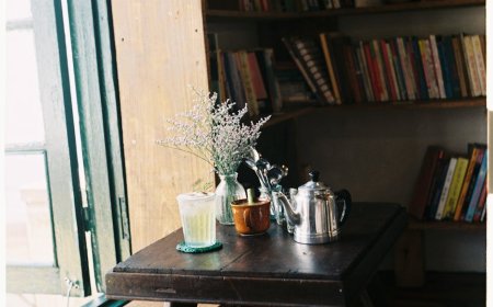 Tips Desain Sudut Baca Meditasi di Rumah, Ikuti Ritme Sirkadianmu!