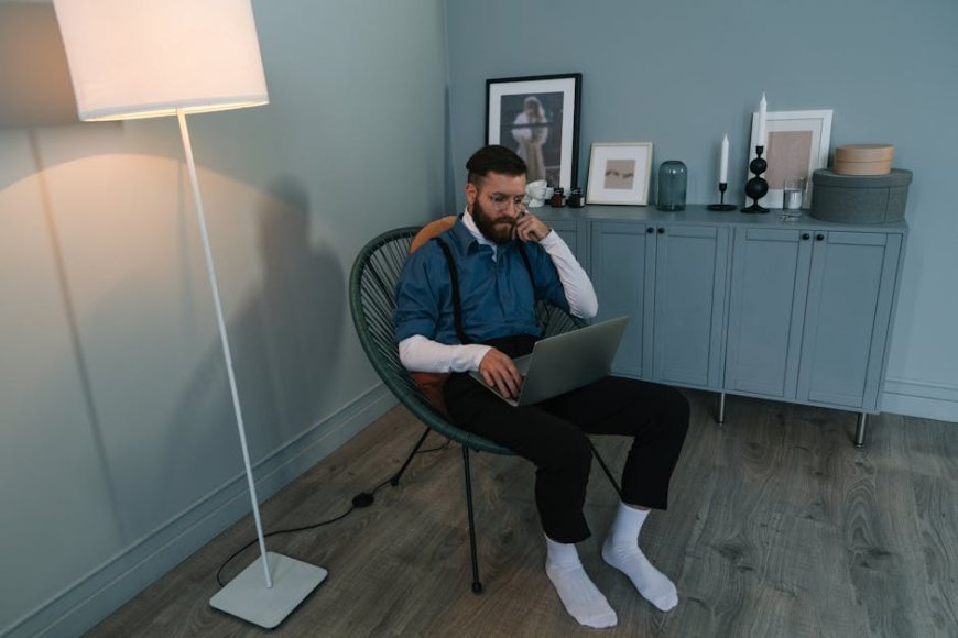 5 Tips Jitu Agar Tetap Produktif dan Semangat Kerja dari Rumah