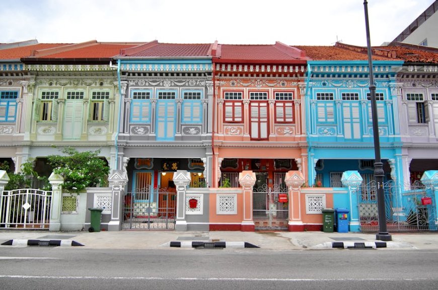 Mengungkap Jejak Peranakan: Arsitek Ekonomi Kreatif Modern Malaysia dan Indonesia