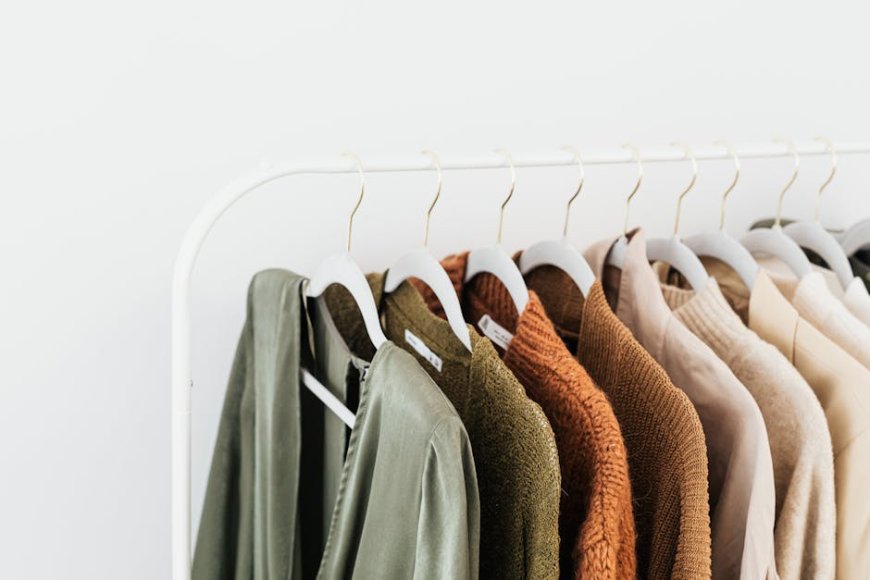 Cara Mudah Kurasi Lemari Minimalis dengan Capsule Wardrobe