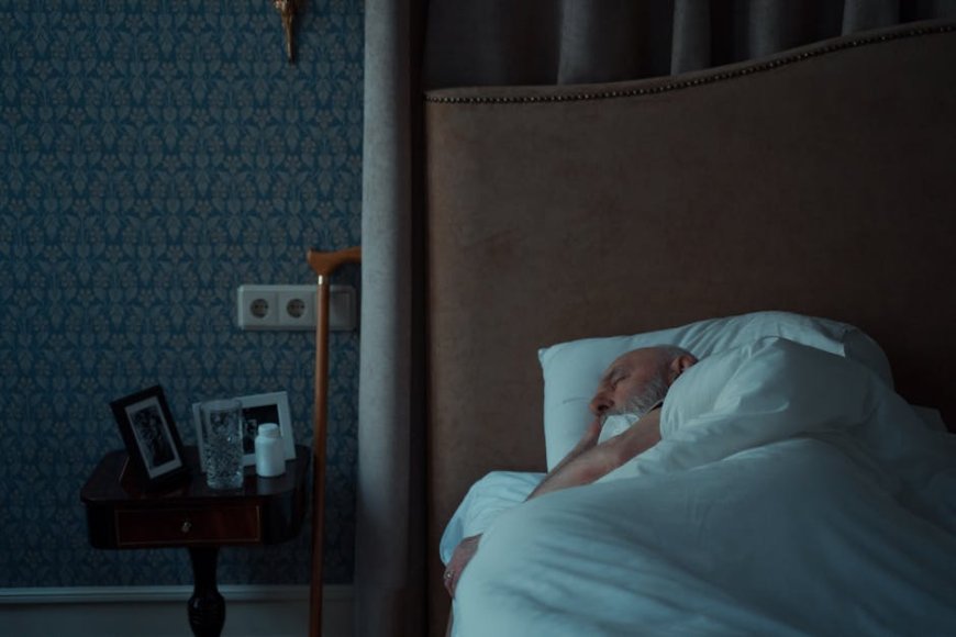 Kengerian Malam di Panti Jompo Aku Dikejar Sesuatu yang Tak Terlihat