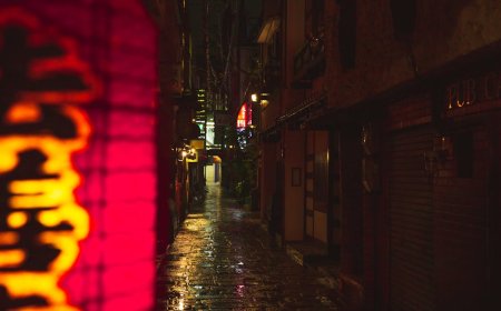 Jangan Pernah Masuk ke Pub Flanagan Malam Hari