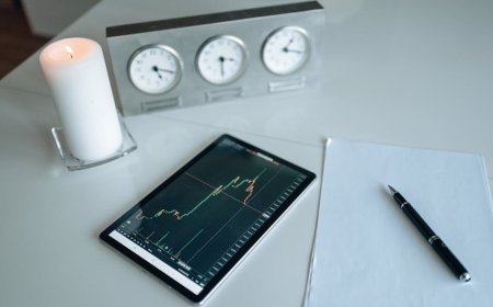 Michael Saylor Isyaratkan Beli Bitcoin Lagi? Pahami Kode Titik Hijau Ini