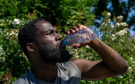 Huawei Mate 80 Makin Dingin dengan Case Liquid Cooling Aktif Revolusioner!