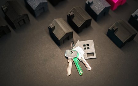 Sejarah Hak Milik Tanah: Evolusi Komunal ke Pribadi dan Dampaknya pada Dunia