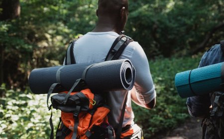 Jelajahi Alam Bebas! Panduan Thru-Hiking Pilih Gear Terbaik Anti Ribet