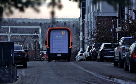 Amazon Pertimbangkan Jasa Kurir Mandiri, Saingi USPS Pengiriman Global?