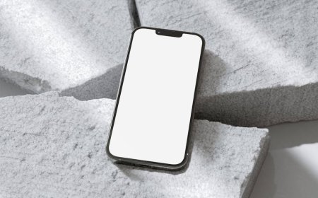 Xiaomi Siap Gebrak! Ponsel Tri-Fold Canggih Saingi Samsung dan Huawei