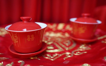 Motif Keramik Asia Tenggara dan Tiongkok Jejak Interaksi Budaya Kuno