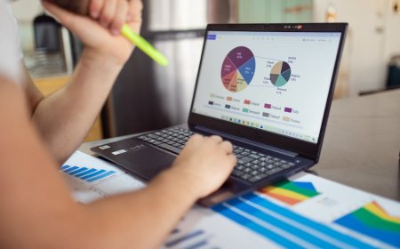 Mitos Kepercayaan Publik dan Dampaknya pada Pertumbuhan Ekonomi Indonesia