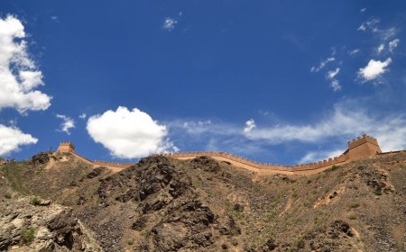 Motif Keramik Dinasti Ming dan Transformasinya pada Batik Jawa