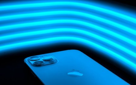 TECNO POVA Curve 5G Smartphone Gaming Desain Keren Performa Ngebut