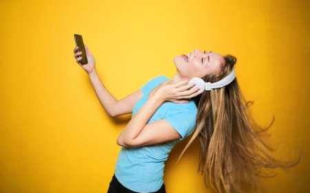 Tips Pakai Musik Nostalgia 2000an untuk Branding Sosial Media Kamu