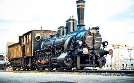 Transformasi Kereta Api Indonesia dari Masa Kolonial hingga Era Modern