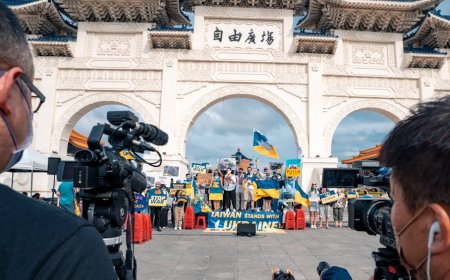 Transformasi Media Sosial dan Aktivisme Digital di Asia Sejak 2000-an