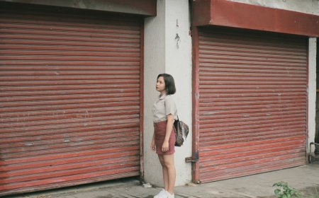 Panduan Urban Hiking Aman untuk Solo Traveler Wanita di Dunia