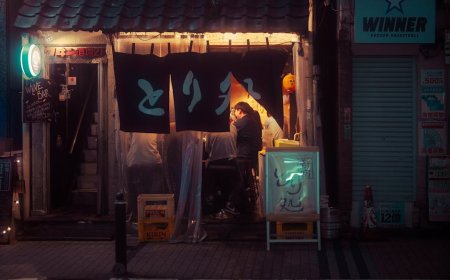 Hidden Rooftop Bar dengan View Keren di Kota Dunia