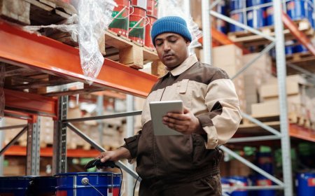 Cara UPS Pakai AI Deteksi Barang Palsu Saat Retur Liburan