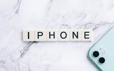 Apple iPhone Fold Tanpa Lipatan, Diprediksi Ponsel Lipat Termahal Dunia