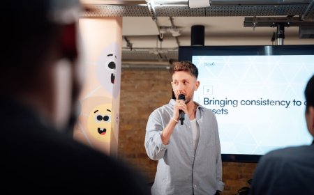 Kontroversi Larangan Visa AS Bagi Aktivis Inggris Ganggu Kebebasan Berekspresi