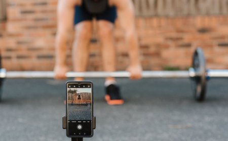 TikTok Hapus Iklan AI Penurun Berat Badan dari Akun Palsu Boots