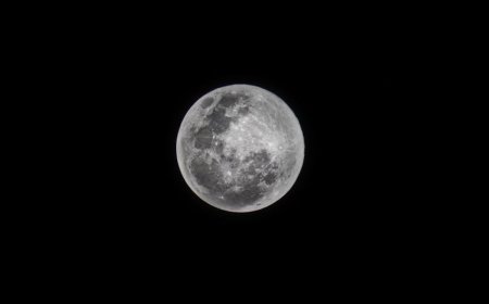 Satelit Abadi Solusi Revolusioner Atasi Polusi Antariksa?