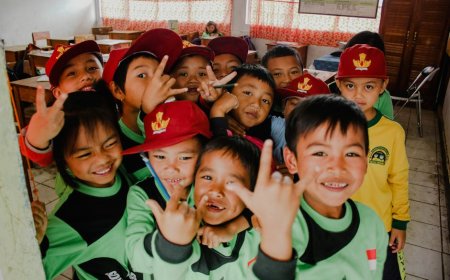 Refleksi Kurikulum SD-SMP Benarkah Ada Muatan Radikal?