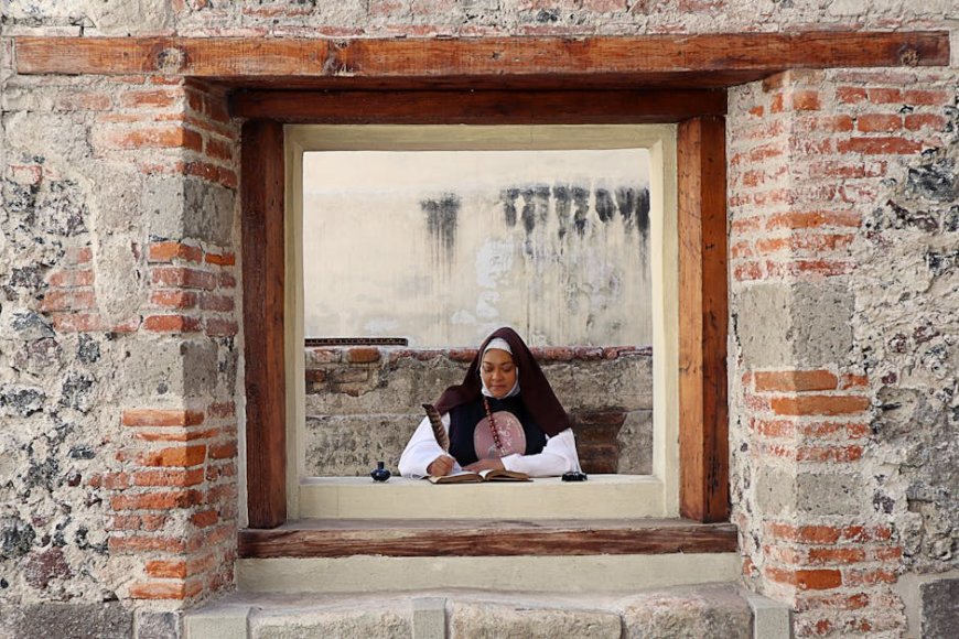 Hildegard von Bingen Biarawati Visioner Pembentuk Pemikiran Abad Pertengahan