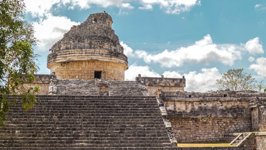 Mengungkap Keajaiban Astronomi Maya Kuno: Kalender, Kosmologi, dan Observatorium Megah