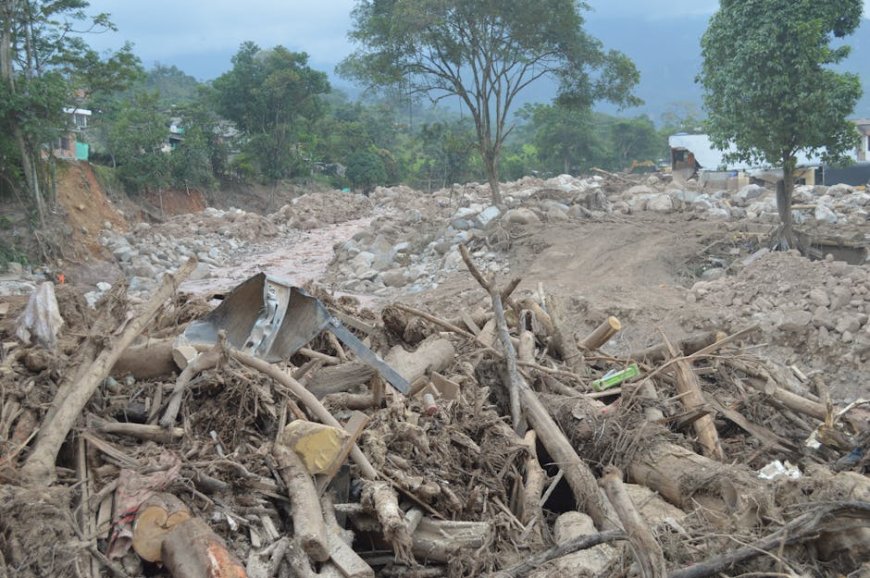 Banjir dan Longsor Sumatra Terkini 921 Meninggal 392 Masih Hilang