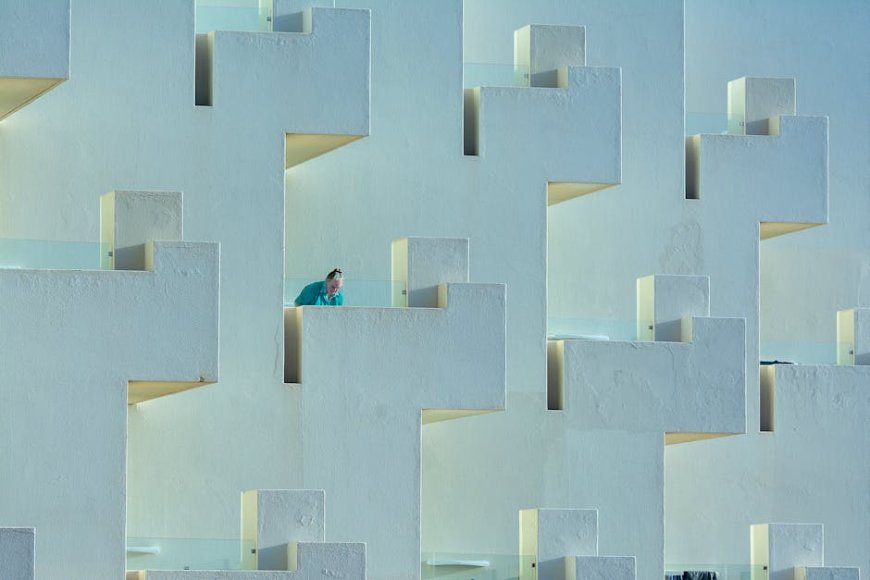 Menginap Seru di Hotel Gerbong Kereta dan Lokomotif Eropa