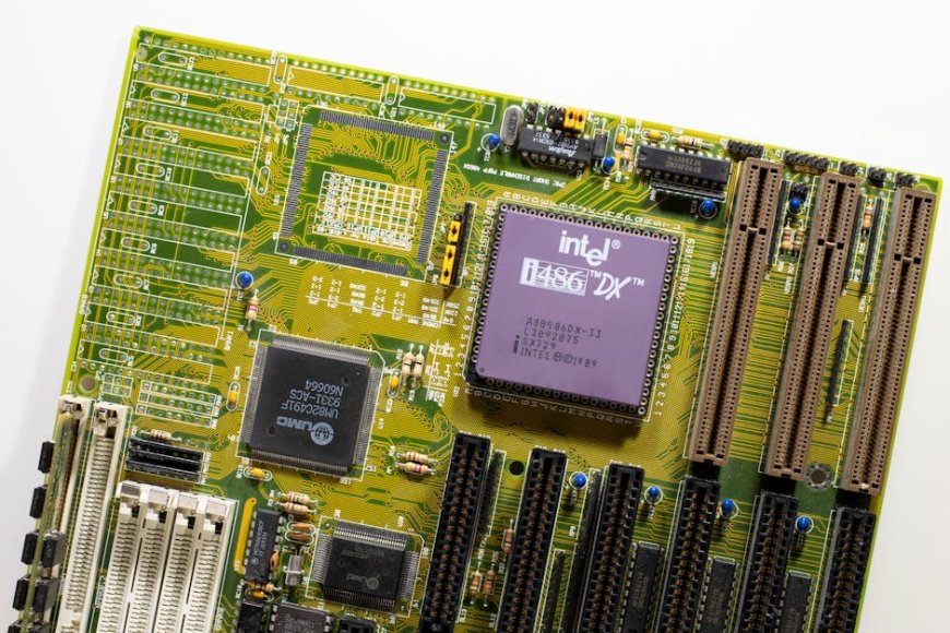 Intel Granite Rapids Xeon 86 Core Inovasi Prosesor Server Terbaru