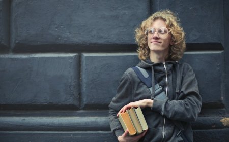 Kinerja Google Terbaik Sejak 2009 di Wall Street, Didorong Optimisme AI