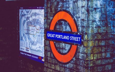 Reddit Kalahkan TikTok di Inggris Berkat Algoritma Pencarian