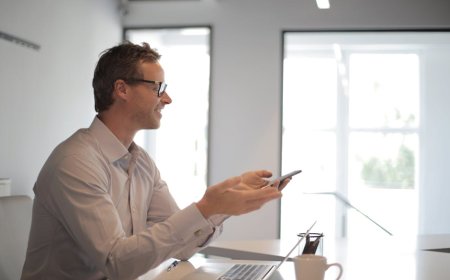 Prediksi Baru Pakar AI Tentang Risiko Kiamat Teknologi