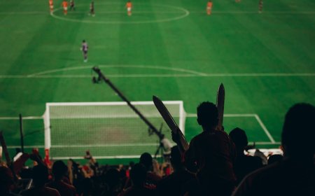 Cara Nonton FA Cup Wrexham vs Nottingham Forest Live Streaming di Mana Saja