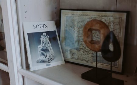 Peneliti Sorbonne Latih AI Tiru Kepiawaian Sastra Molière