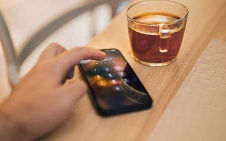 Monzo Mobile App Kembali Normal Ini Penjelasan Teknis dan Solusinya
