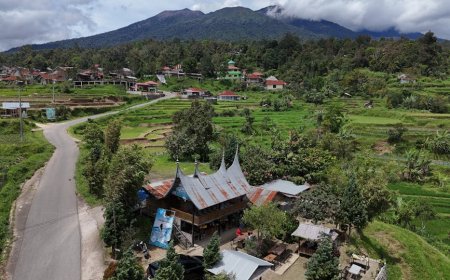 Exploring Minangkabau Wisdom and Its Role in Indonesian Society