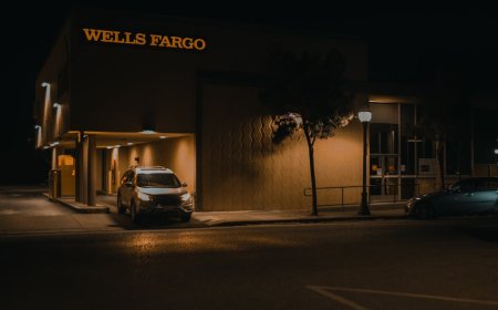 Dampak PHK Massal Wells Fargo pada Laba dan Risiko Investasi Bank