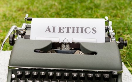 Ed Zitron Soroti Ambisi Big Tech Ganti Manusia dengan AI