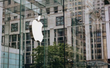 SpaceX Siapkan IPO Raksasa Gandeng Bank Ternama Wall Street