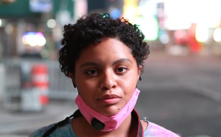 Mitos Masker Pink dan Tidur Malam untuk Kesehatan Wanita