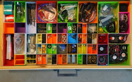 Tips Efektif Mengelola Tumpukan Gadget Lama di Rumah