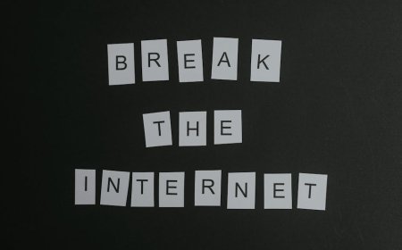 Mengungkap Amelia AI Generatif yang Jadi Bintang Kontroversi Media Sosial